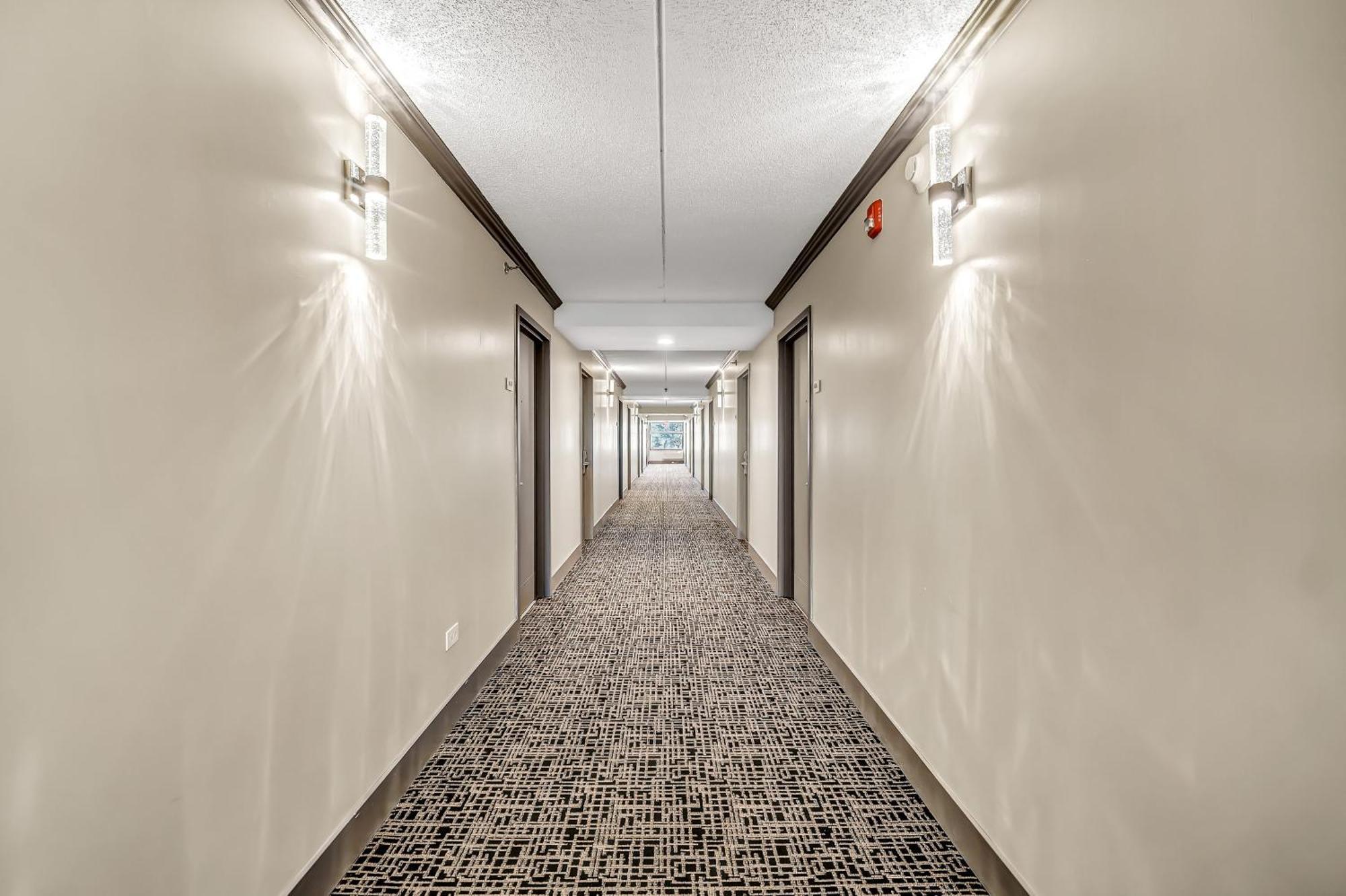 Radisson Hotel Schaumburg Exterior photo